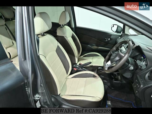 Сірий Ніссан Ноут, об'ємом двигуна 1.2 л та пробігом 31 тис. км за 12000 $, фото 47 на Automoto.ua