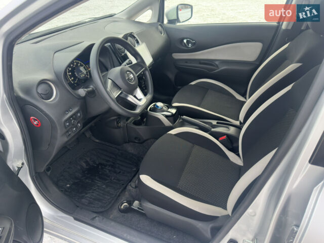Серый Ниссан Ноут, объемом двигателя 1.2 л и пробегом 94 тыс. км за 12900 $, фото 17 на Automoto.ua