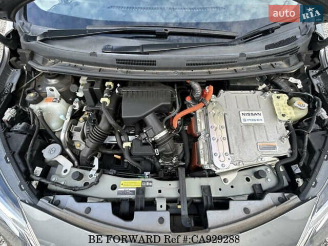 Сірий Ніссан Ноут, об'ємом двигуна 1.2 л та пробігом 31 тис. км за 12000 $, фото 43 на Automoto.ua