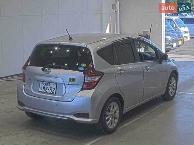 Серый Ниссан Ноут, объемом двигателя 1.2 л и пробегом 93 тыс. км за 10900 $, фото 6 на Automoto.ua