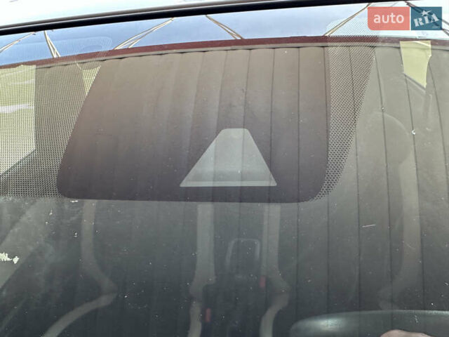 Сірий Ніссан Ноут, об'ємом двигуна 1.2 л та пробігом 68 тис. км за 12500 $, фото 9 на Automoto.ua