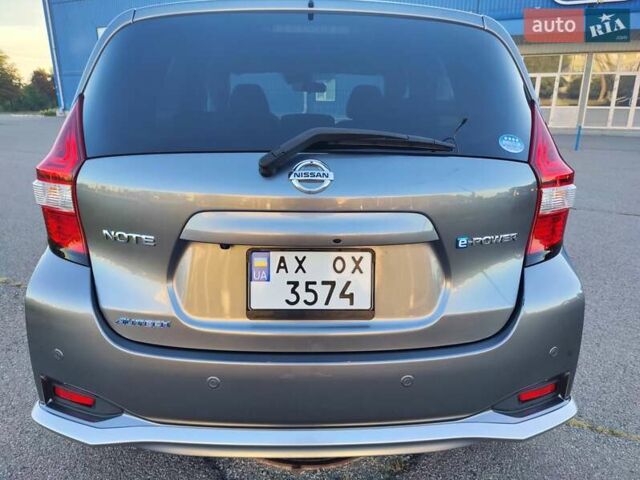 Серый Ниссан Ноут, объемом двигателя 1.2 л и пробегом 53 тыс. км за 13700 $, фото 15 на Automoto.ua