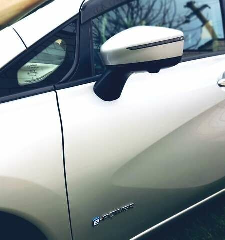 Серый Ниссан Ноут, объемом двигателя 1.2 л и пробегом 36 тыс. км за 12300 $, фото 6 на Automoto.ua