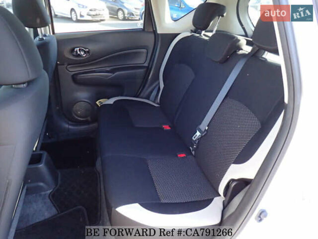 Сірий Ніссан Ноут, об'ємом двигуна 1.2 л та пробігом 90 тис. км за 11900 $, фото 27 на Automoto.ua