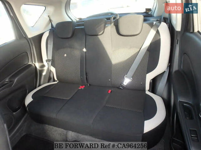 Сірий Ніссан Ноут, об'ємом двигуна 1.2 л та пробігом 87 тис. км за 11800 $, фото 25 на Automoto.ua