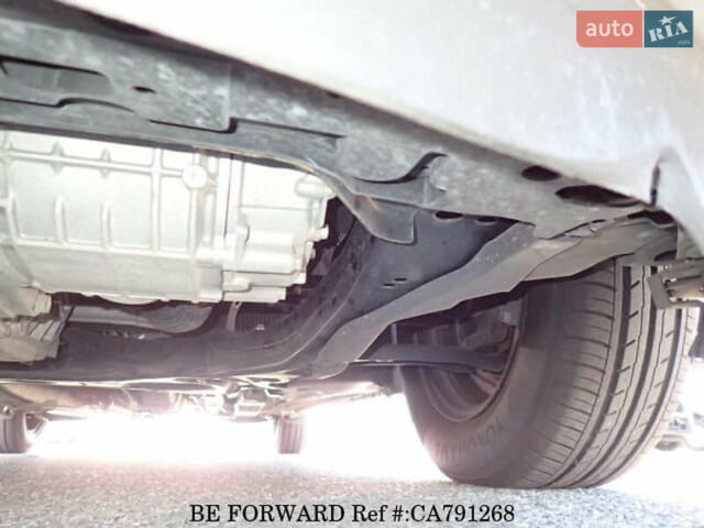 Сірий Ніссан Ноут, об'ємом двигуна 1.2 л та пробігом 82 тис. км за 11700 $, фото 13 на Automoto.ua