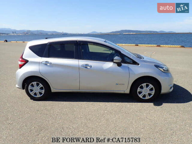 Сірий Ніссан Ноут, об'ємом двигуна 1.2 л та пробігом 91 тис. км за 11900 $, фото 5 на Automoto.ua