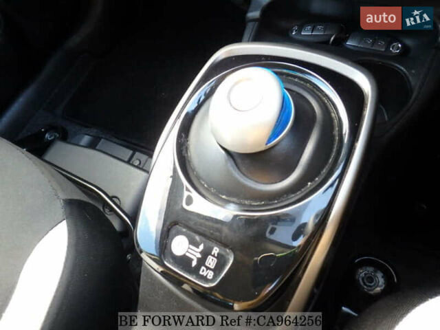 Сірий Ніссан Ноут, об'ємом двигуна 1.2 л та пробігом 87 тис. км за 11800 $, фото 34 на Automoto.ua