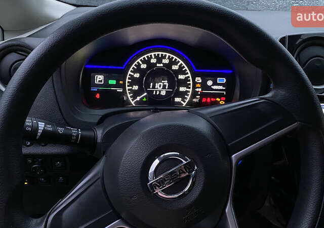 Серый Ниссан Ноут, объемом двигателя 1.2 л и пробегом 48 тыс. км за 14000 $, фото 14 на Automoto.ua