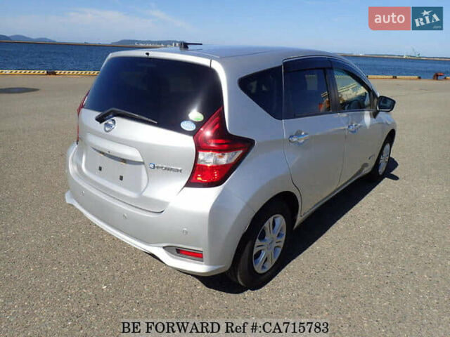 Сірий Ніссан Ноут, об'ємом двигуна 1.2 л та пробігом 91 тис. км за 11900 $, фото 4 на Automoto.ua