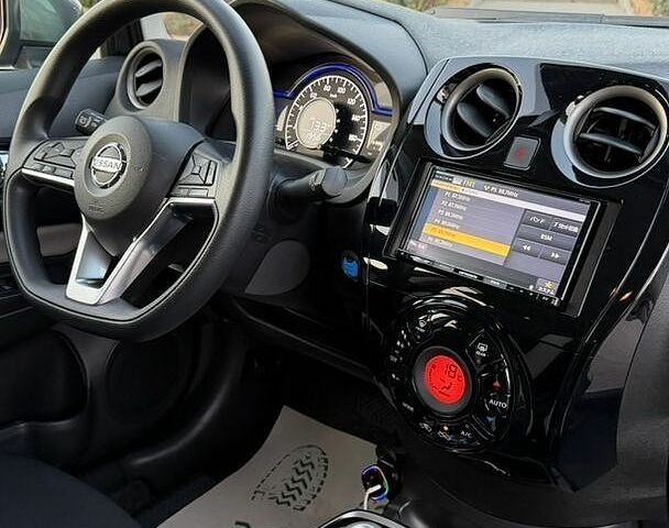 Сірий Ніссан Ноут, об'ємом двигуна 1.2 л та пробігом 78 тис. км за 12700 $, фото 44 на Automoto.ua