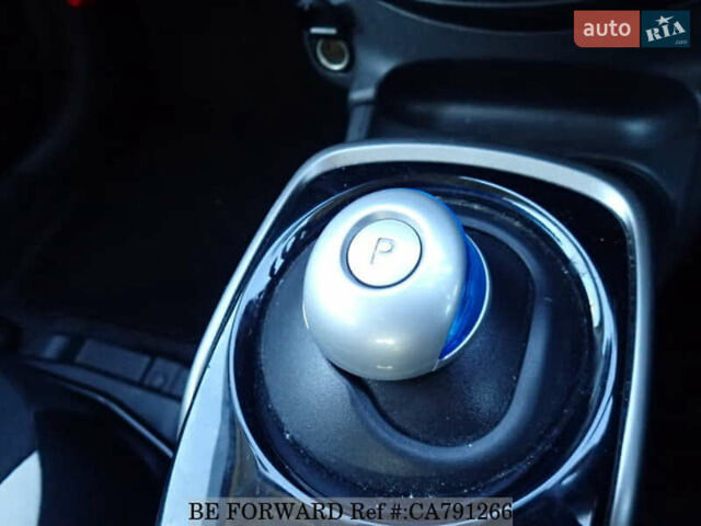 Сірий Ніссан Ноут, об'ємом двигуна 1.2 л та пробігом 90 тис. км за 11900 $, фото 36 на Automoto.ua