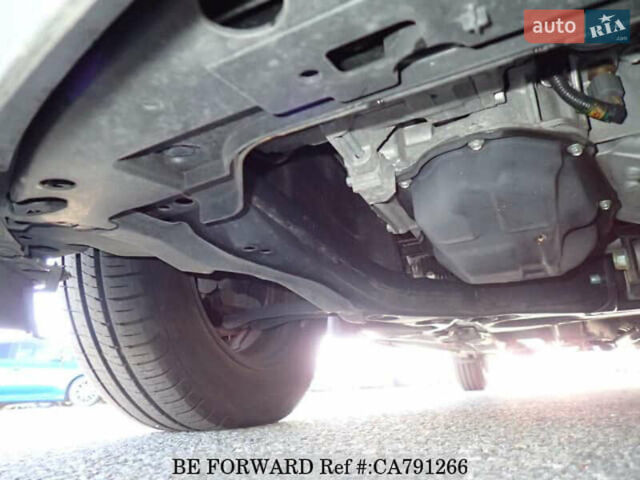 Сірий Ніссан Ноут, об'ємом двигуна 1.2 л та пробігом 90 тис. км за 11900 $, фото 12 на Automoto.ua