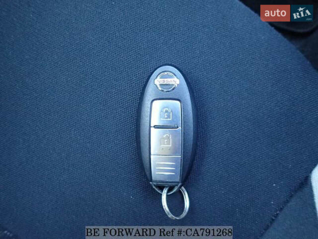 Сірий Ніссан Ноут, об'ємом двигуна 1.2 л та пробігом 82 тис. км за 11700 $, фото 38 на Automoto.ua