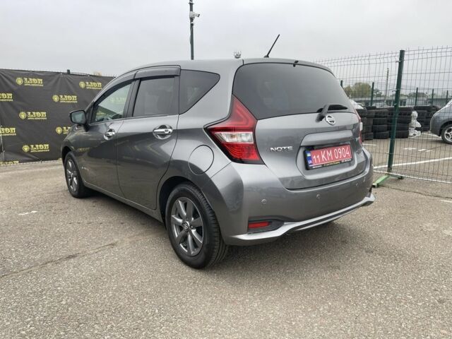 Серый Ниссан Ноут, объемом двигателя 1.2 л и пробегом 48 тыс. км за 13700 $, фото 5 на Automoto.ua
