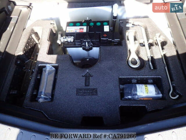 Сірий Ніссан Ноут, об'ємом двигуна 1.2 л та пробігом 90 тис. км за 11900 $, фото 29 на Automoto.ua