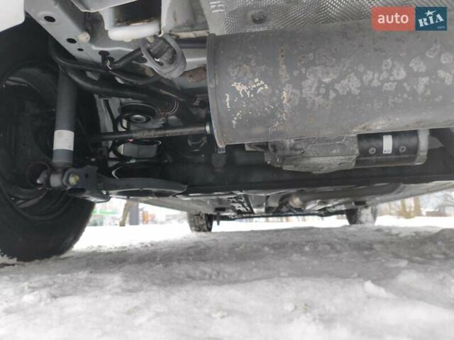 Серый Ниссан Ноут, объемом двигателя 1.2 л и пробегом 67 тыс. км за 12400 $, фото 33 на Automoto.ua