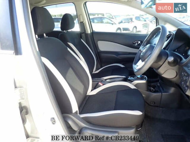 Сірий Ніссан Ноут, об'ємом двигуна 1.2 л та пробігом 70 тис. км за 11800 $, фото 23 на Automoto.ua