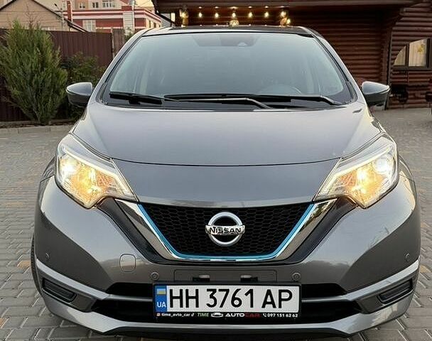 Сірий Ніссан Ноут, об'ємом двигуна 1.2 л та пробігом 78 тис. км за 12700 $, фото 8 на Automoto.ua