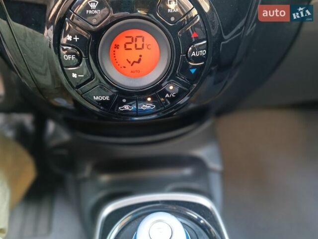 Сірий Ніссан Ноут, об'ємом двигуна 1.2 л та пробігом 46 тис. км за 12899 $, фото 23 на Automoto.ua