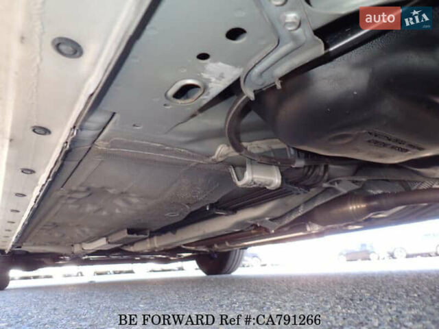 Сірий Ніссан Ноут, об'ємом двигуна 1.2 л та пробігом 90 тис. км за 11900 $, фото 17 на Automoto.ua