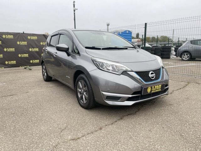 Серый Ниссан Ноут, объемом двигателя 1.2 л и пробегом 48 тыс. км за 13700 $, фото 1 на Automoto.ua