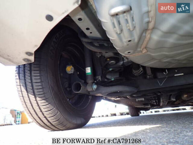 Сірий Ніссан Ноут, об'ємом двигуна 1.2 л та пробігом 82 тис. км за 11700 $, фото 14 на Automoto.ua