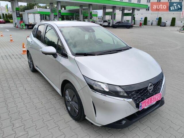 Сірий Ніссан Ноут, об'ємом двигуна 0 л та пробігом 51 тис. км за 16800 $, фото 4 на Automoto.ua