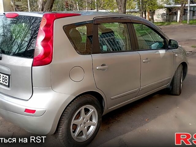 Ниссан Ноут 2006 в Одессе на Automoto.ua Серый Ниссан Ноут, объемом двигателя 1.6 л и пробегом 217 тыс. км за 4500 $, фото 3 на Automoto.ua