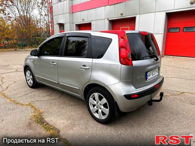 Серый Ниссан Ноут, объемом двигателя 1.4 л и пробегом 209 тыс. км за 5000 $, фото 1 на Automoto.ua