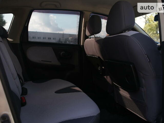 Серый Ниссан Ноут, объемом двигателя 1.4 л и пробегом 158 тыс. км за 5399 $, фото 30 на Automoto.ua