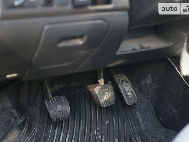 Серый Ниссан Ноут, объемом двигателя 1.4 л и пробегом 158 тыс. км за 5399 $, фото 26 на Automoto.ua