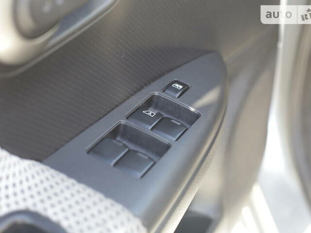 Серый Ниссан Ноут, объемом двигателя 1.4 л и пробегом 158 тыс. км за 5399 $, фото 25 на Automoto.ua