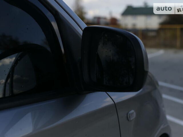 Серый Ниссан Ноут, объемом двигателя 1.4 л и пробегом 158 тыс. км за 5399 $, фото 13 на Automoto.ua