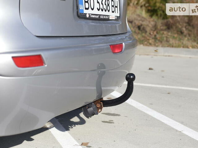 Серый Ниссан Ноут, объемом двигателя 1.4 л и пробегом 158 тыс. км за 5399 $, фото 8 на Automoto.ua