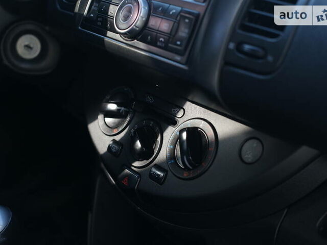 Серый Ниссан Ноут, объемом двигателя 1.4 л и пробегом 158 тыс. км за 5399 $, фото 18 на Automoto.ua