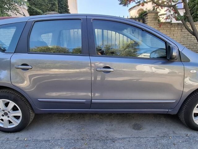 Серый Ниссан Ноут, объемом двигателя 1.6 л и пробегом 159 тыс. км за 6600 $, фото 5 на Automoto.ua