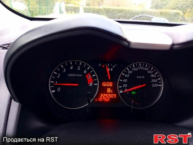 Сірий Ніссан Ноут, об'ємом двигуна 1.6 л та пробігом 240 тис. км за 7000 $, фото 11 на Automoto.ua