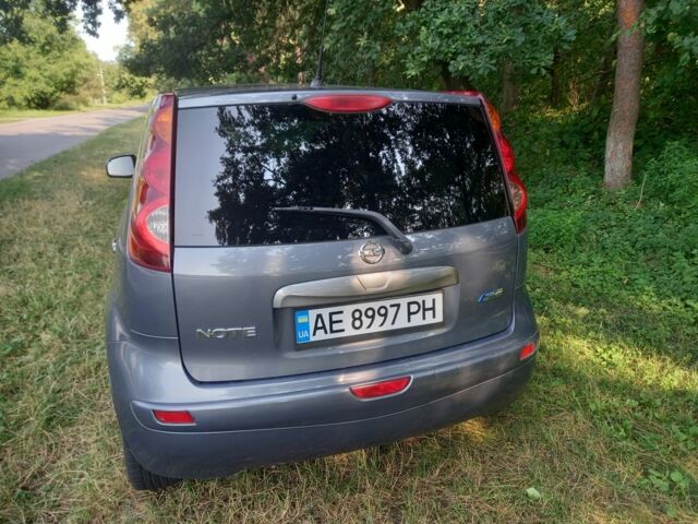 Сірий Ніссан Ноут, об'ємом двигуна 1.5 л та пробігом 237 тис. км за 6500 $, фото 7 на Automoto.ua