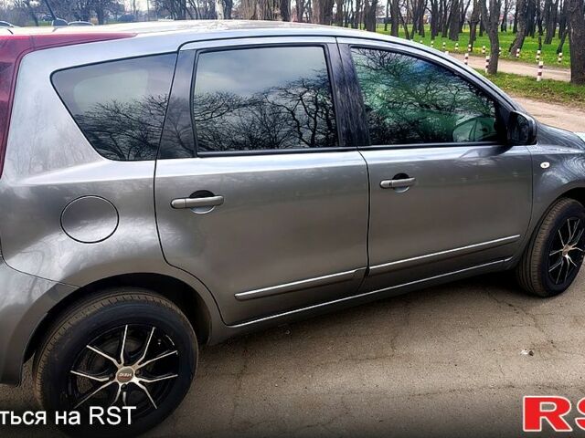 Серый Ниссан Ноут, объемом двигателя 1.4 л и пробегом 146 тыс. км за 6200 $, фото 5 на Automoto.ua