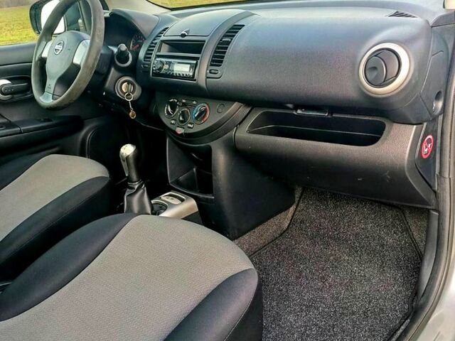 Сірий Ніссан Ноут, об'ємом двигуна 1.4 л та пробігом 210 тис. км за 6500 $, фото 9 на Automoto.ua