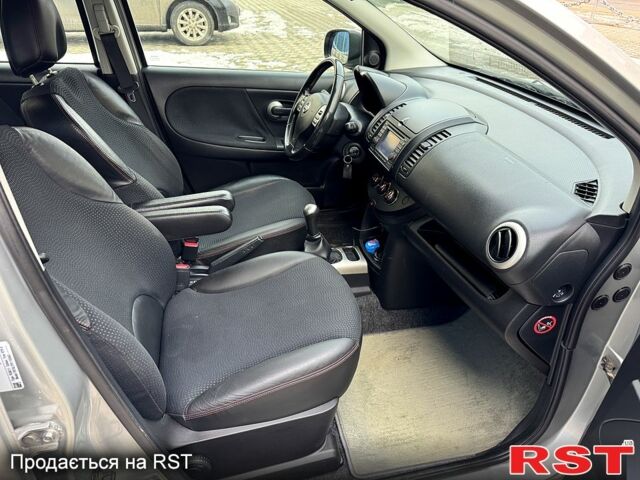 Сірий Ніссан Ноут, об'ємом двигуна 1.6 л та пробігом 165 тис. км за 6250 $, фото 9 на Automoto.ua