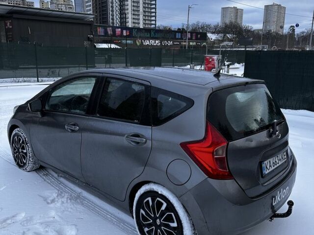 Серый Ниссан Ноут, объемом двигателя 1.5 л и пробегом 430 тыс. км за 4900 $, фото 1 на Automoto.ua