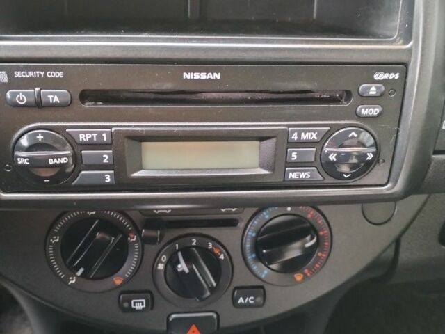 Сірий Ніссан Ноут, об'ємом двигуна 1.6 л та пробігом 205 тис. км за 6499 $, фото 6 на Automoto.ua