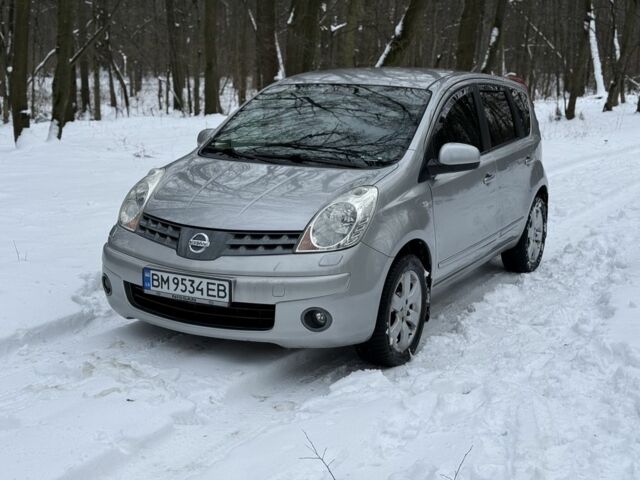 Серый Ниссан Ноут, объемом двигателя 1.6 л и пробегом 188 тыс. км за 6900 $, фото 1 на Automoto.ua