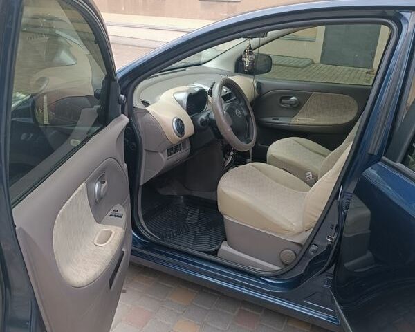 Синий Ниссан Ноут, объемом двигателя 1.6 л и пробегом 187 тыс. км за 6500 $, фото 3 на Automoto.ua