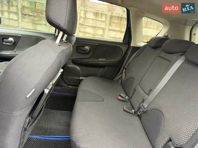 Синій Ніссан Ноут, об'ємом двигуна 1.6 л та пробігом 165 тис. км за 5300 $, фото 17 на Automoto.ua