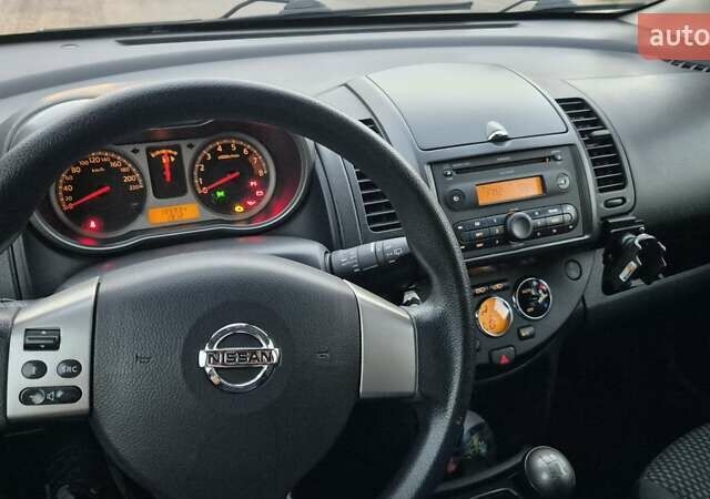 Синій Ніссан Ноут, об'ємом двигуна 1.6 л та пробігом 196 тис. км за 5900 $, фото 14 на Automoto.ua