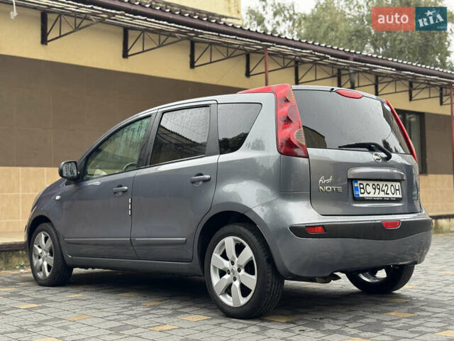 Синій Ніссан Ноут, об'ємом двигуна 1.6 л та пробігом 228 тис. км за 5800 $, фото 18 на Automoto.ua