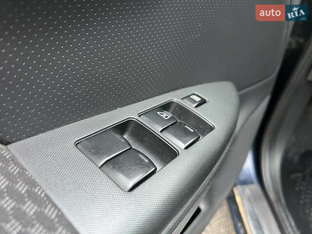 Ніссан Ноут 2006 у Києві на Automoto.ua Синій Ніссан Ноут, об'ємом двигуна 1.6 л та пробігом 277 тис. км за 5999 $, фото 43 на Automoto.ua